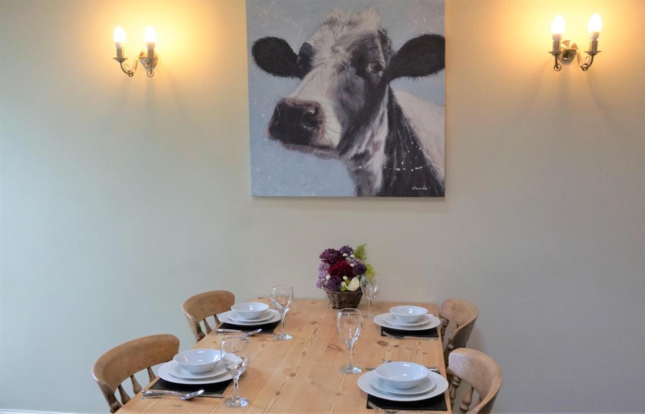 Sheep Dip Cottage - 5* Cyfie Farm, With Log Burner And Private Hot Tub Llanfyllin Εξωτερικό φωτογραφία