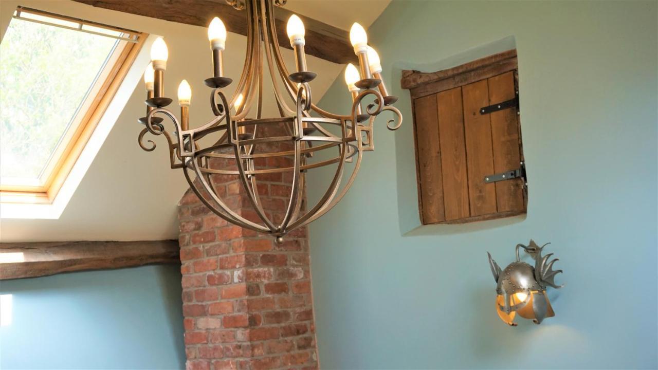 Sheep Dip Cottage - 5* Cyfie Farm, With Log Burner And Private Hot Tub Llanfyllin Εξωτερικό φωτογραφία