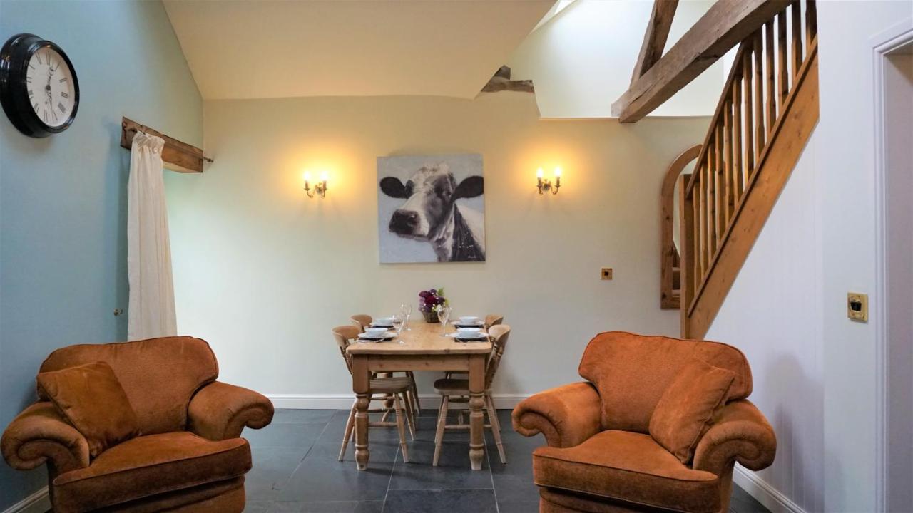 Sheep Dip Cottage - 5* Cyfie Farm, With Log Burner And Private Hot Tub Llanfyllin Εξωτερικό φωτογραφία