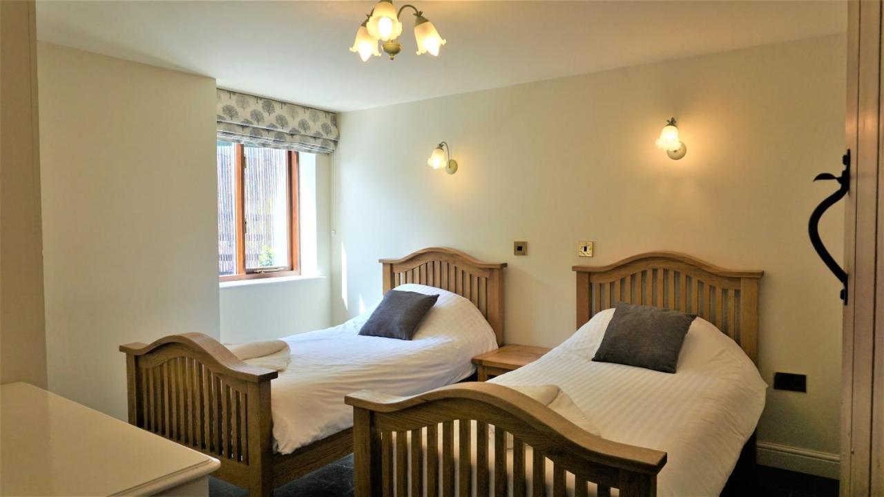Sheep Dip Cottage - 5* Cyfie Farm, With Log Burner And Private Hot Tub Llanfyllin Εξωτερικό φωτογραφία